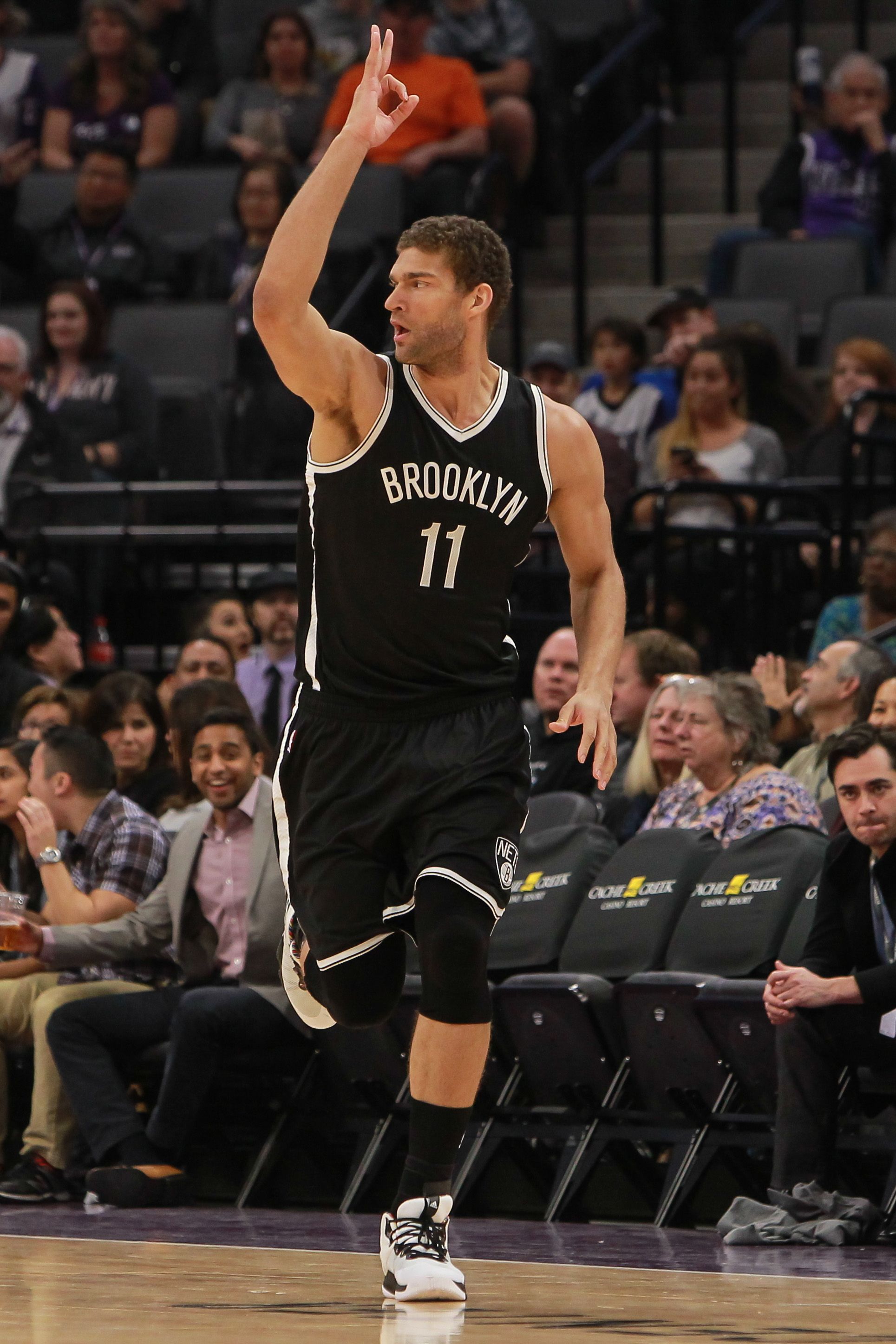 brook lopez lakers jersey