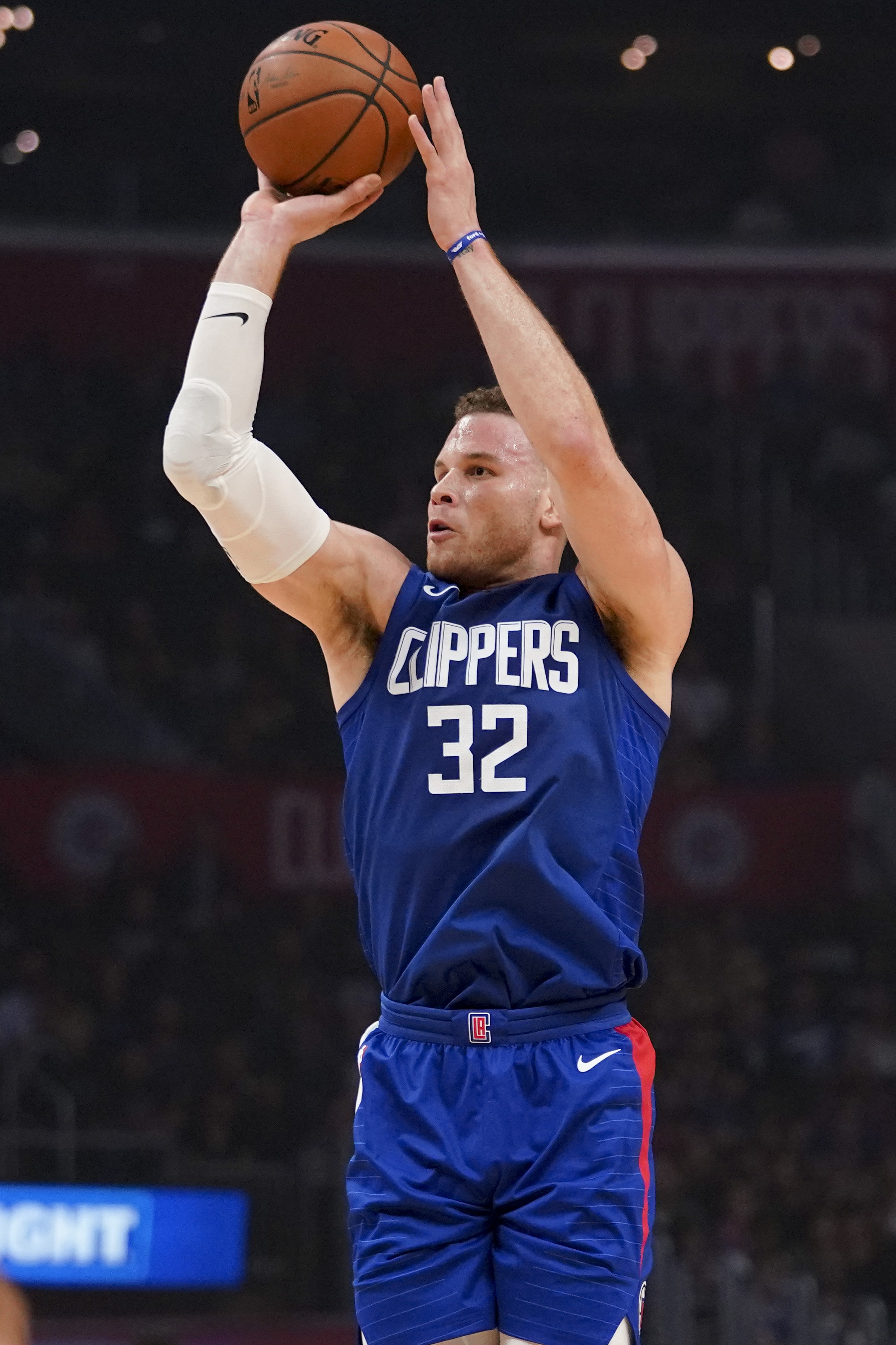 Cap Details On Blake Griffin Blockbuster | Hoops Rumors2134 x 3201