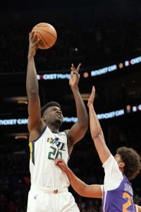 Suns Sign Udoka Azubuike To Two-Way Deal