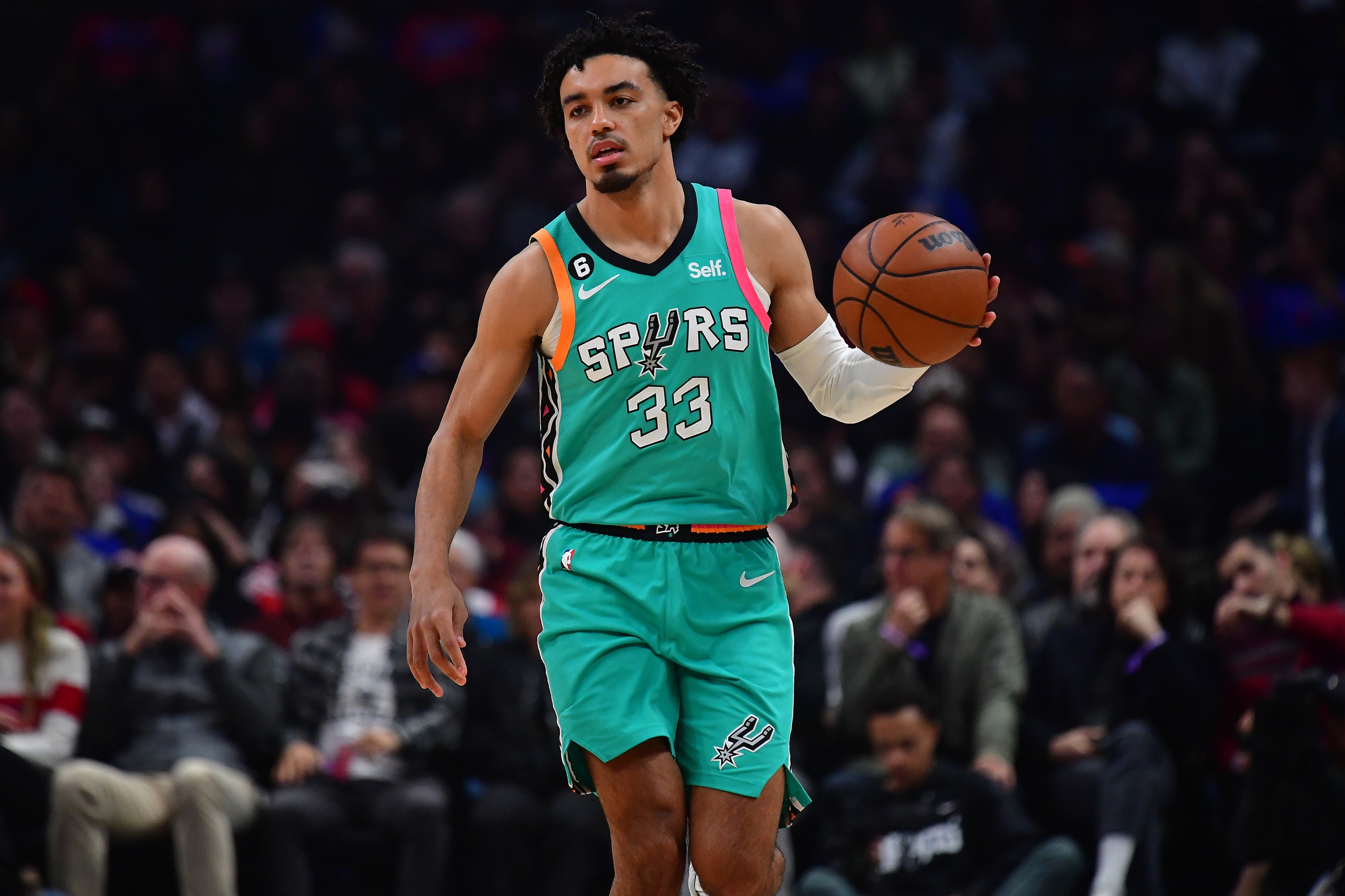 Spurs Re-Sign Tre Jones To Two-Year Deal | Hoops Rumors
