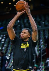 Warriors, Rudy Gay Agree To One-Year Deal