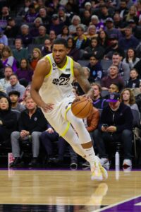 Warriors Sign Six Players, Including Rudy Gay