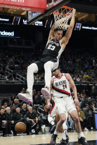 Spurs, Zach Collins Agree To Two-Year Extension