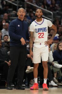 Xavier Moon Signs Two-Way Deal With Clippers