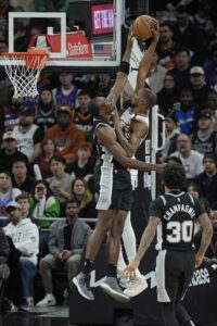 Bismack Biyombo Re-Signs With Spurs On Second 10-Day Deal