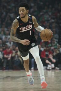 Celtics Explore Flipping Anfernee Simons, Georges Niang