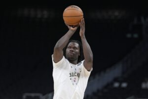Bucks Waiving Chris Livingston