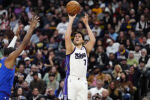 Doug McDermott, Kings Agree To One-Year Contract