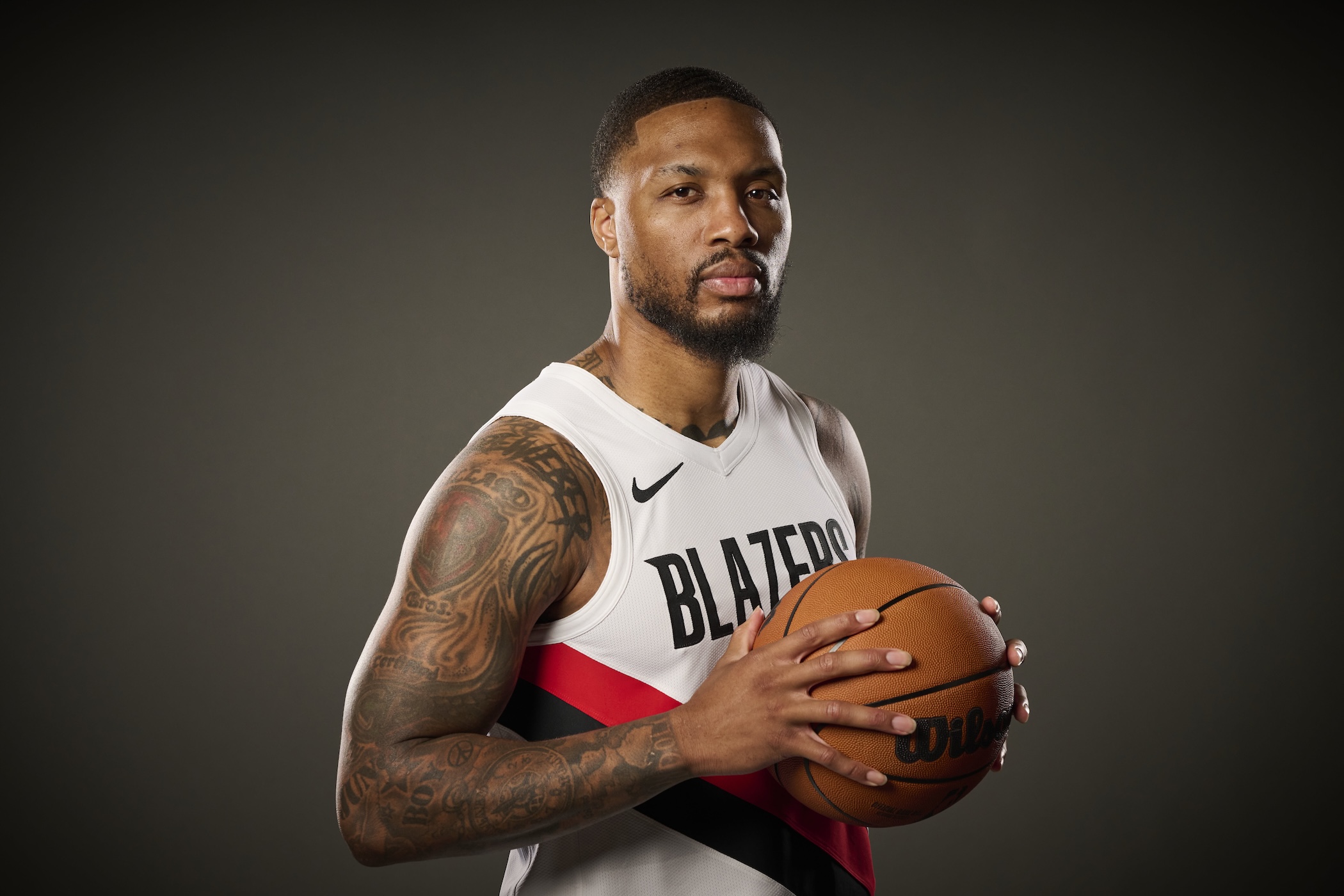 Blazers Notes: Roster Decisions, Lillard, Moda Center, Future Blazers Notes: Roster Decisions, Lillard, Moda Center, Future