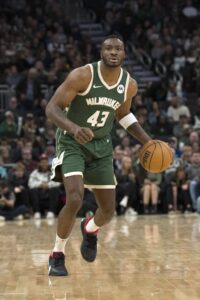 Thanasis Antetokounmpo Discusses Re-Signing With Bucks